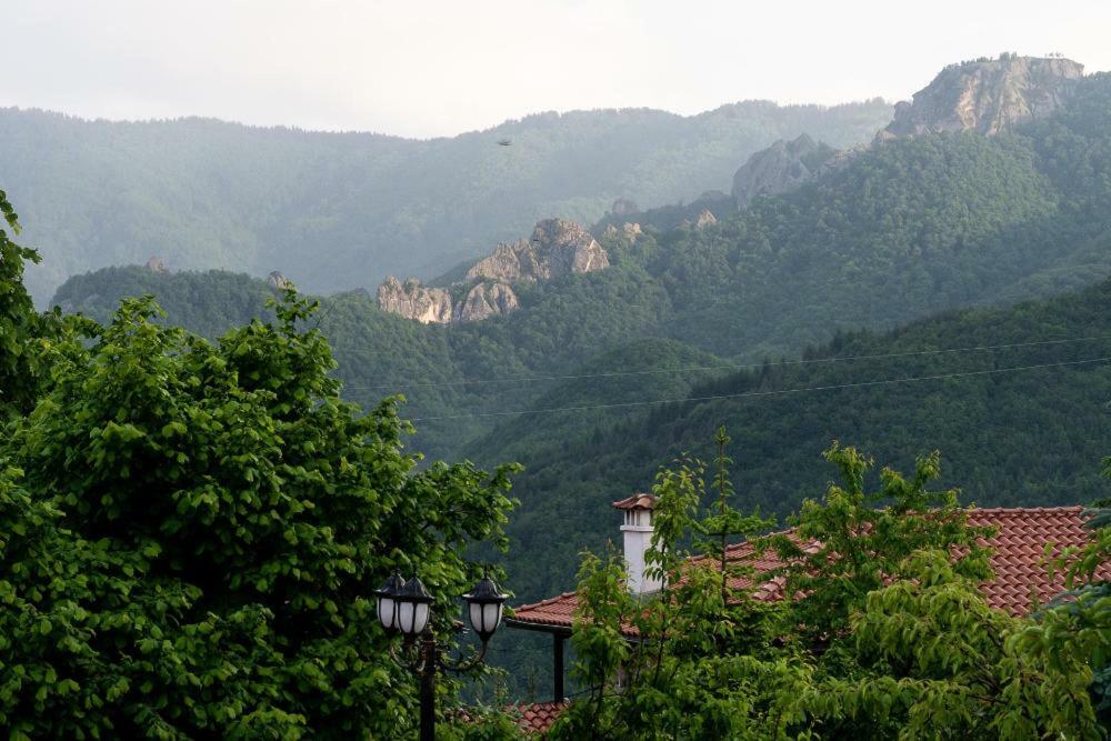 Rhodopes Legends Vrata
